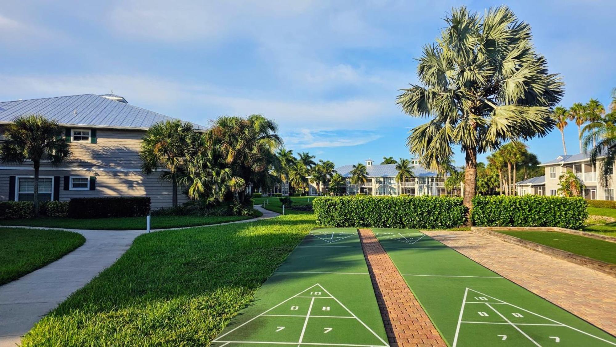 Greenlinks Luxury Villa At Lely Resort Golf - 3 Bedrooms เนเปิลส์ ภายนอก รูปภาพ